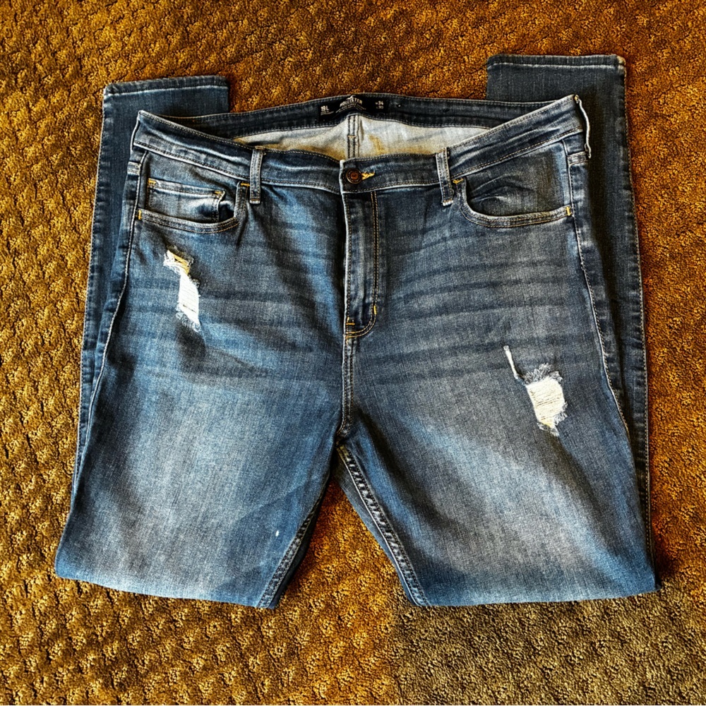 Hollister High-Rise Super Skinny Distressed Dark Blue  Jeans